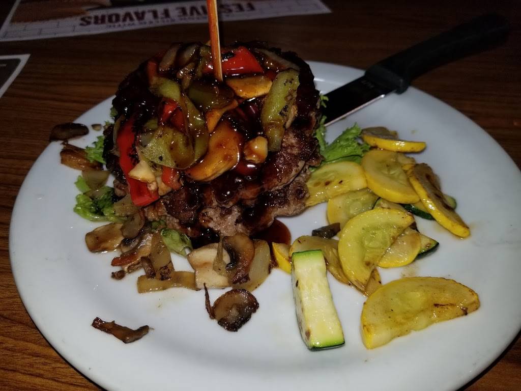 Dennys | restaurant | 1201 E Broadway, Monona, WI 53716, USA | 6082228822 OR +1 608-222-8822