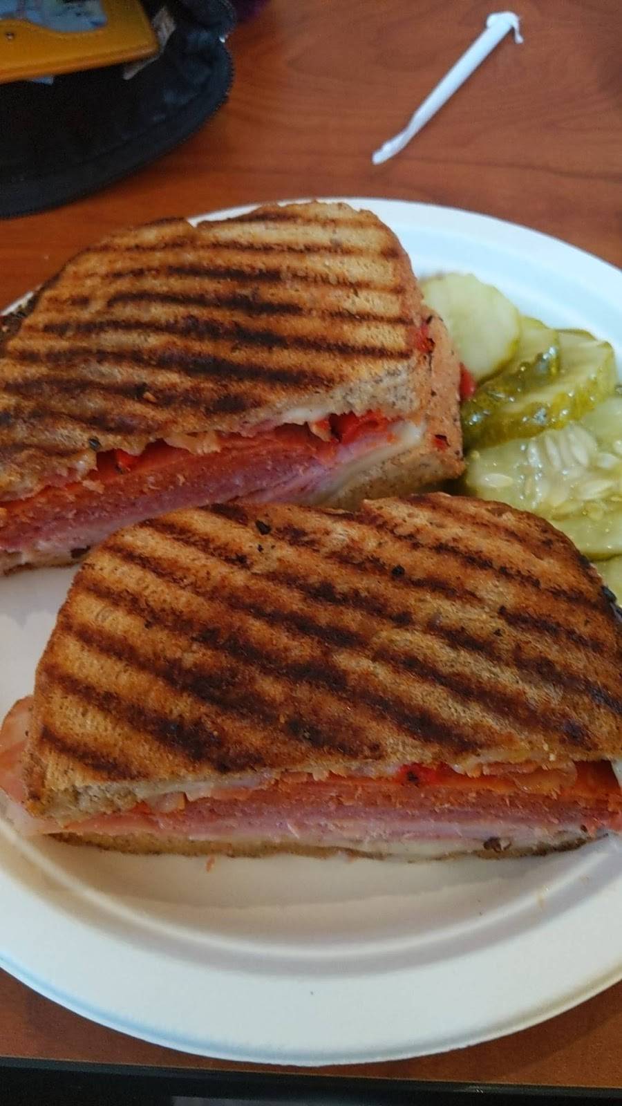 Pita Pita | restaurant | 4841 South Ave, Syracuse, NY 13215, USA | 3154927482 OR +1 315-492-7482