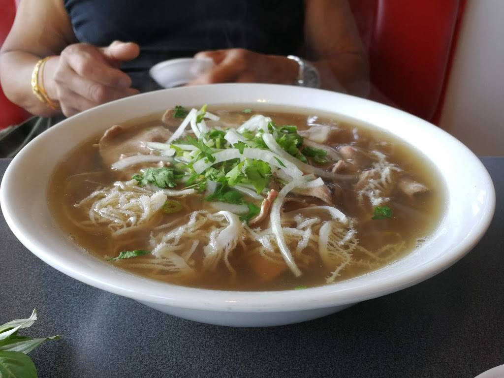 Phở VietNam 3969 | restaurant | 3969 Montrose Rd, Niagara Falls, ON L2H 3A1, Canada | 9053719999 OR +1 905-371-9999