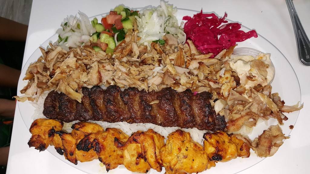 The Grill Spot | restaurant | 3904, 17334 Ventura Blvd, Encino, CA 91316, USA | 8189452626 OR +1 818-945-2626