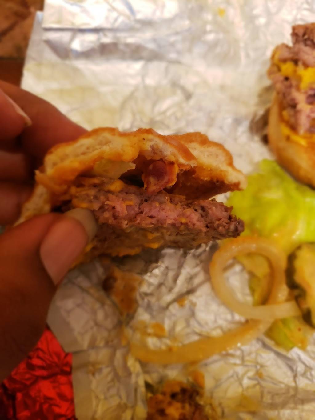 Wendys | restaurant | 6131 Fairburn Rd, Douglasville, GA 30134, USA | 7709206614 OR +1 770-920-6614