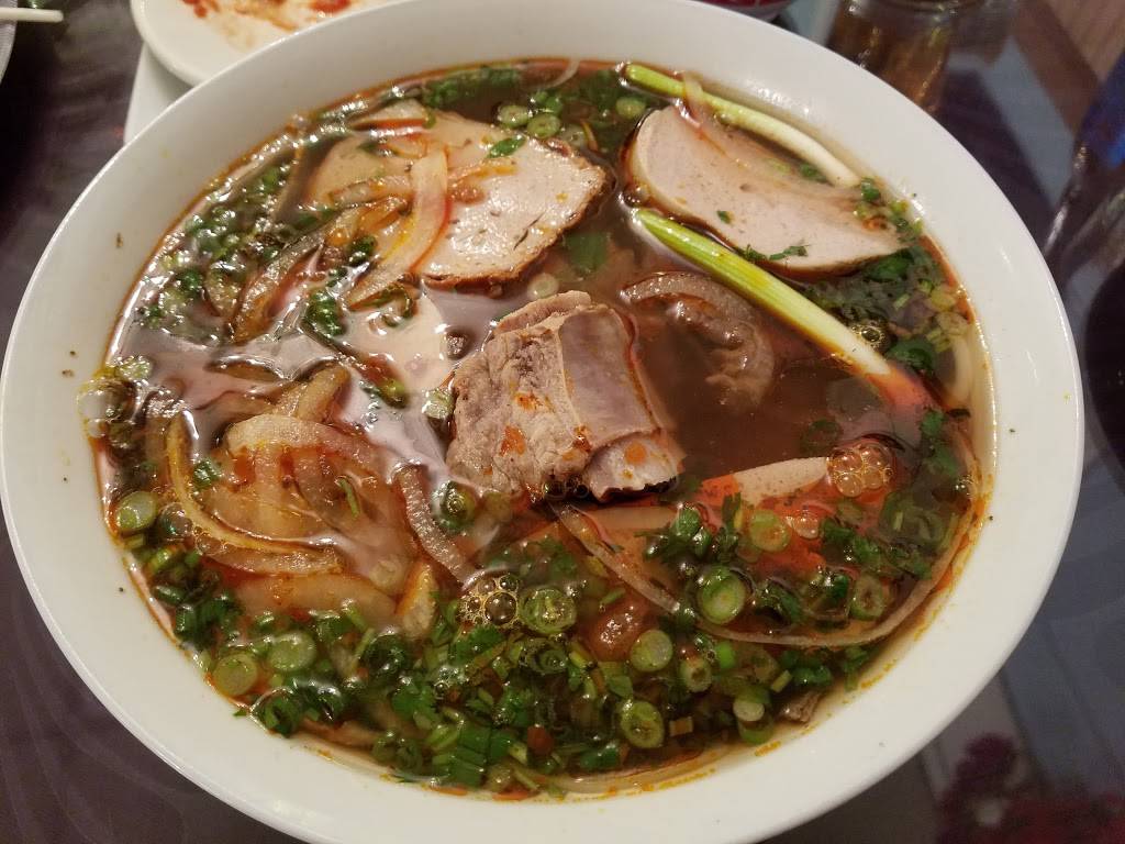 Huongs Vietnamese Restaurant | restaurant | 267 St John St, Portland, ME 04101, USA | 2077752344 OR +1 207-775-2344