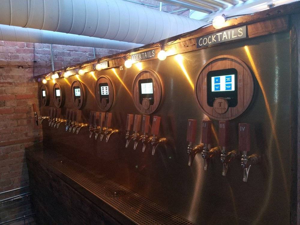 Tapster | restaurant | 2027 W North Ave, Chicago, IL 60647, USA | 7736612182 OR +1 773-661-2182