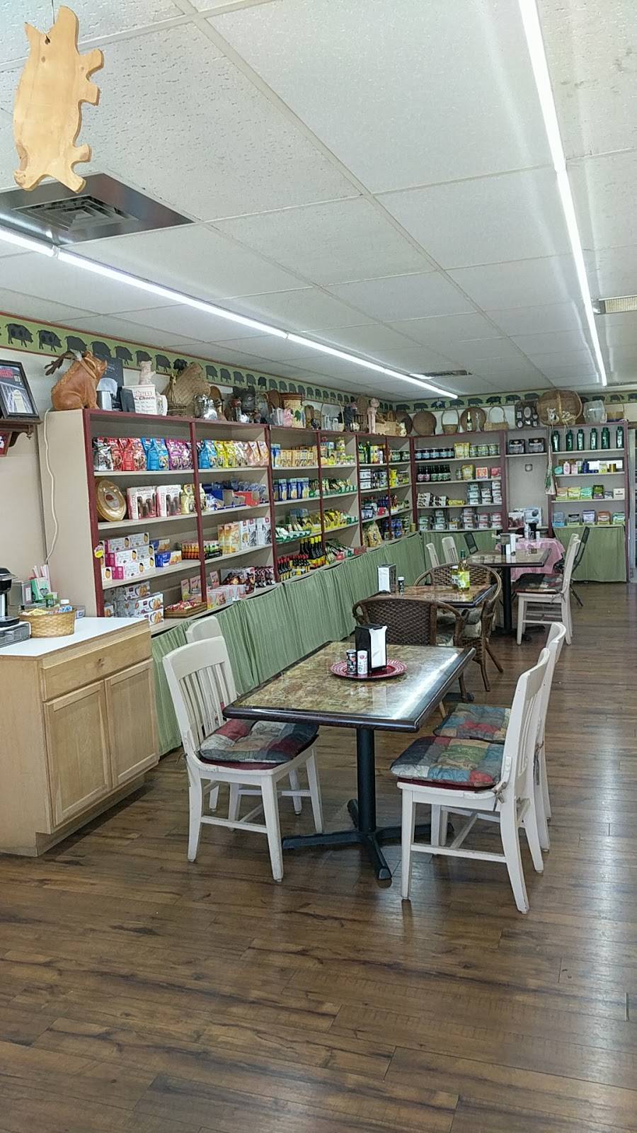 Mecca Delicatessen | restaurant | 215 Reservation Rd n, Marina, CA 93933, USA | 8313847821 OR +1 831-384-7821