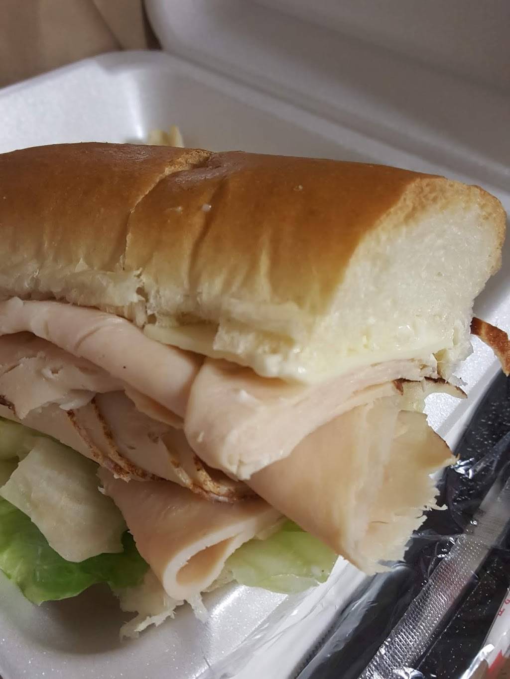 Vickis Pizzeria | restaurant | 5831 Sacandaga Rd, Galway, NY 12074, USA | 5188821500 OR +1 518-882-1500