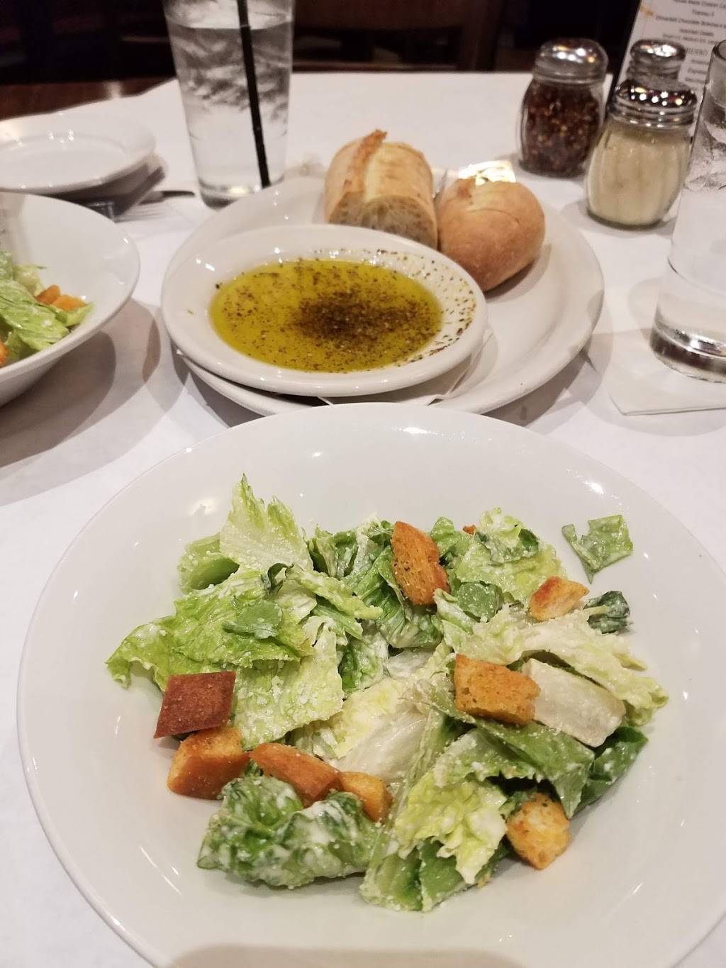 Giammarcos Italian Restaurant | restaurant | 6030 Chandler Ct, Westerville, OH 43082, USA | 6148958890 OR +1 614-895-8890