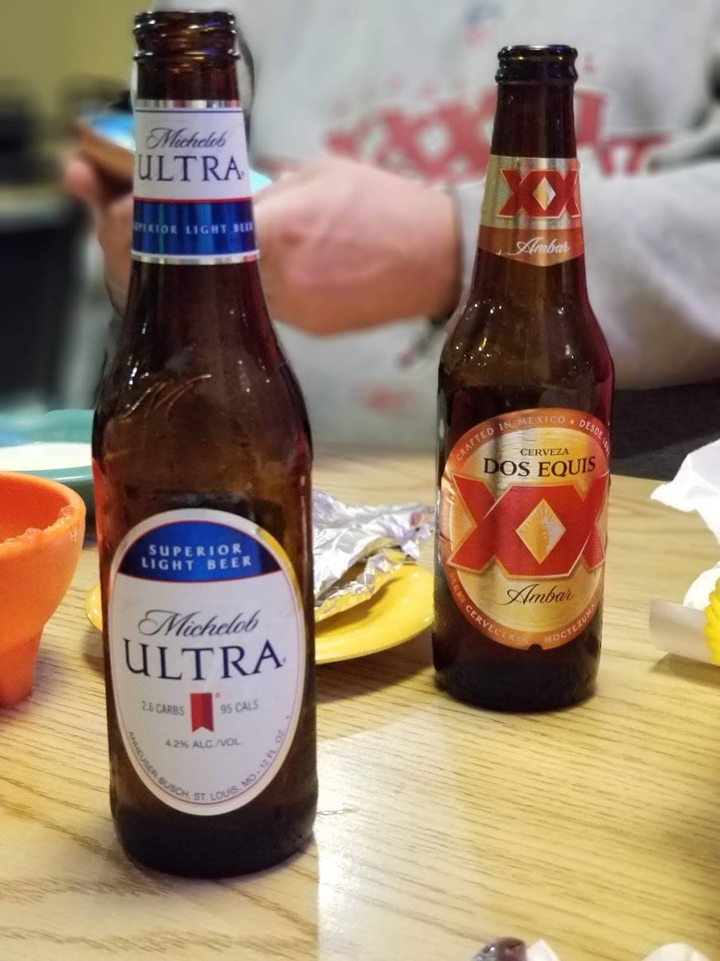 El Gallito Mexican Restaurant | restaurant | 300 W Main St, Albion, IL 62806, USA | 6184459200 OR +1 618-445-9200