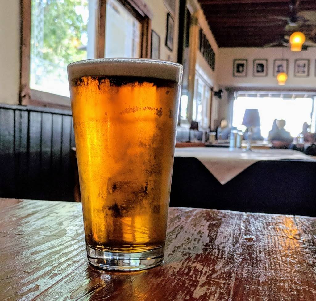 Mad Dogs & Englishmen | restaurant | 1936, 4115 S MacDill Ave, Tampa, FL 33611, USA | 8138323037 OR +1 813-832-3037