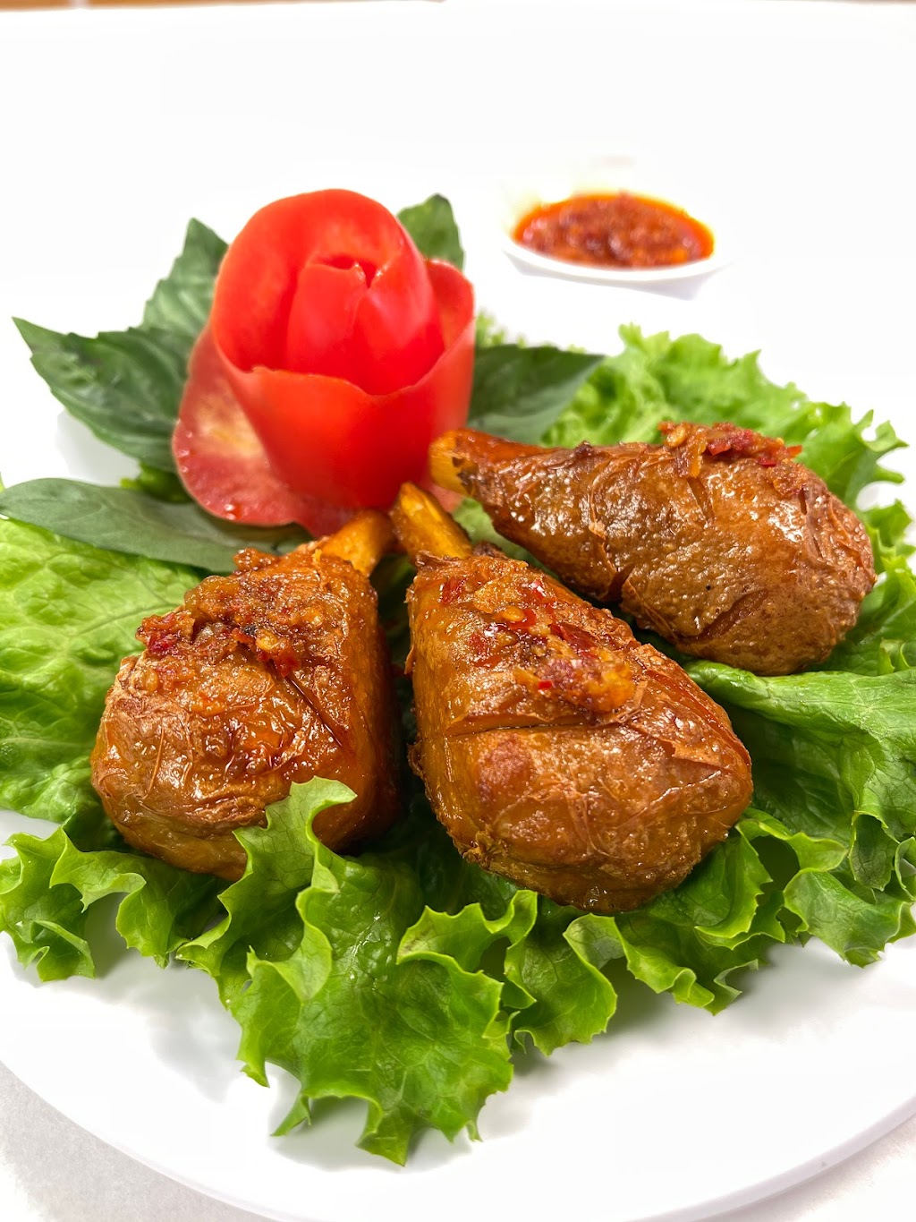 Loving Hut Vegan Banh Mi | restaurant | 18358 Beach Blvd, Huntington Beach, CA 92648, USA | 7146988053 OR +1 714-698-8053