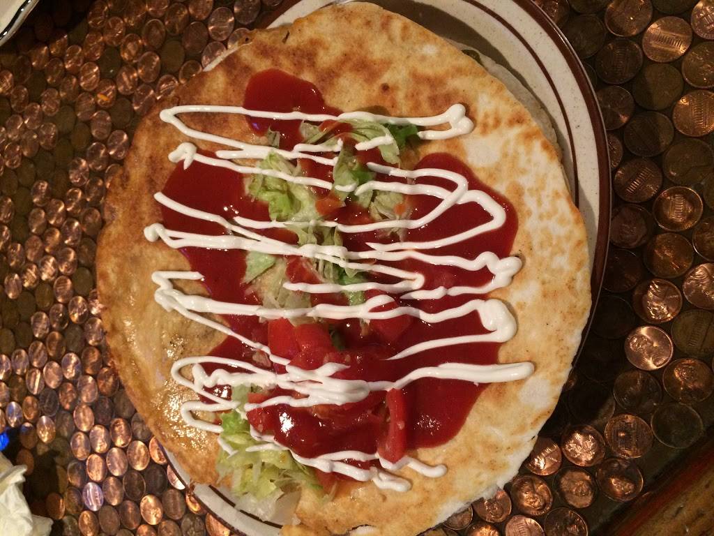 Malones Irish Hideaway | restaurant | 271 Barker Rd, Oswego, NY 13126, USA | 3153427355 OR +1 315-342-7355