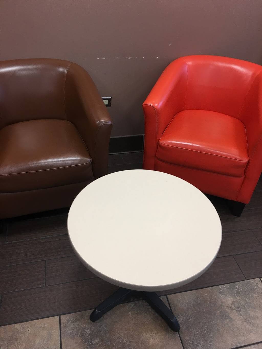 Dunkin Donuts | cafe | 1331 W Fullerton Ave, Chicago, IL 60614, USA | 7734729801 OR +1 773-472-9801