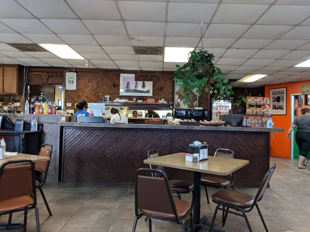 Little Taco Factory | restaurant | 4706 Seguin Rd, San Antonio, TX 78219, USA | 2106617644 OR +1 210-661-7644