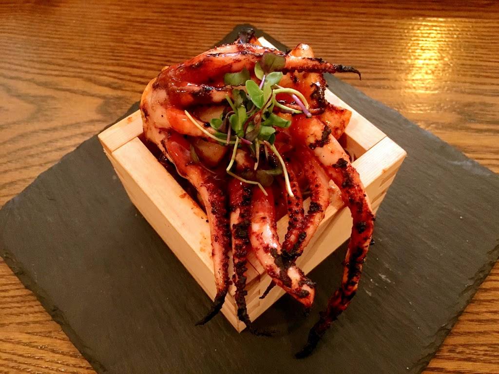 Robata | restaurant | 3636 Prince St, Flushing, NY 11354, USA | 7189618666 OR +1 718-961-8666