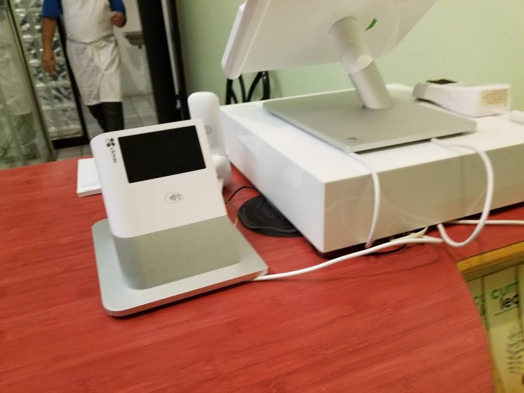 Curry Leaf Indian Restaurant | restaurant | 271 Peterson Rd, Libertyville, IL 60048, USA | 8472817595 OR +1 847-281-7595