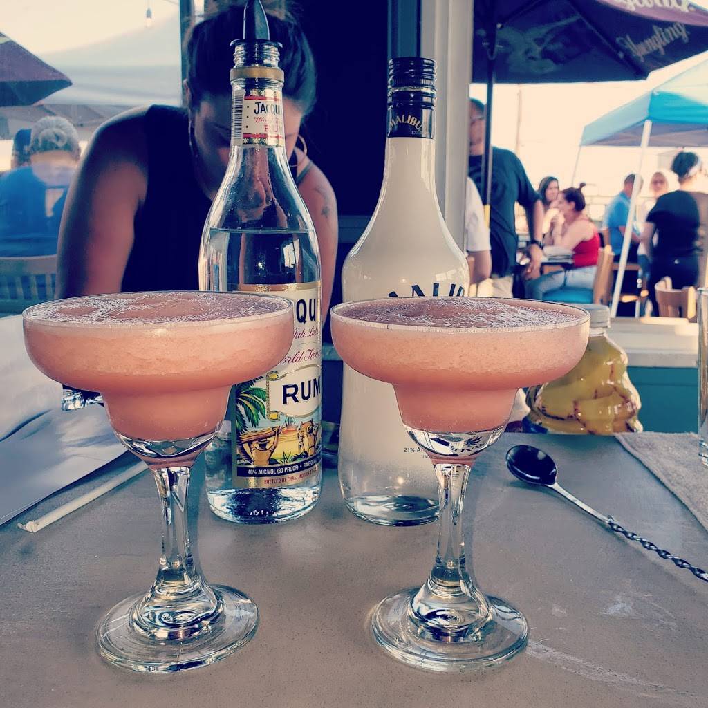 Sharkey’s Grill & Ale House | restaurant | 7401 State Rd., Philadelphia, PA 19136, USA | 2156138944 OR +1 215-613-8944