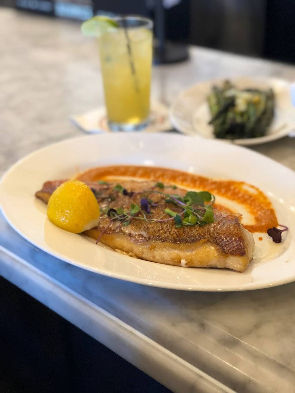 KEE Oyster House | restaurant | 126-128 E Post Rd, White Plains, NY 10601, USA | 9144378535 OR +1 914-437-8535