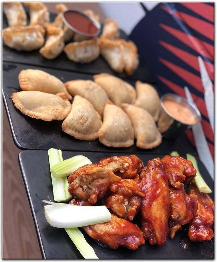 District | restaurant | 2 Sneden Ave, Staten Island, NY 10312, USA | 7189843700 OR +1 718-984-3700