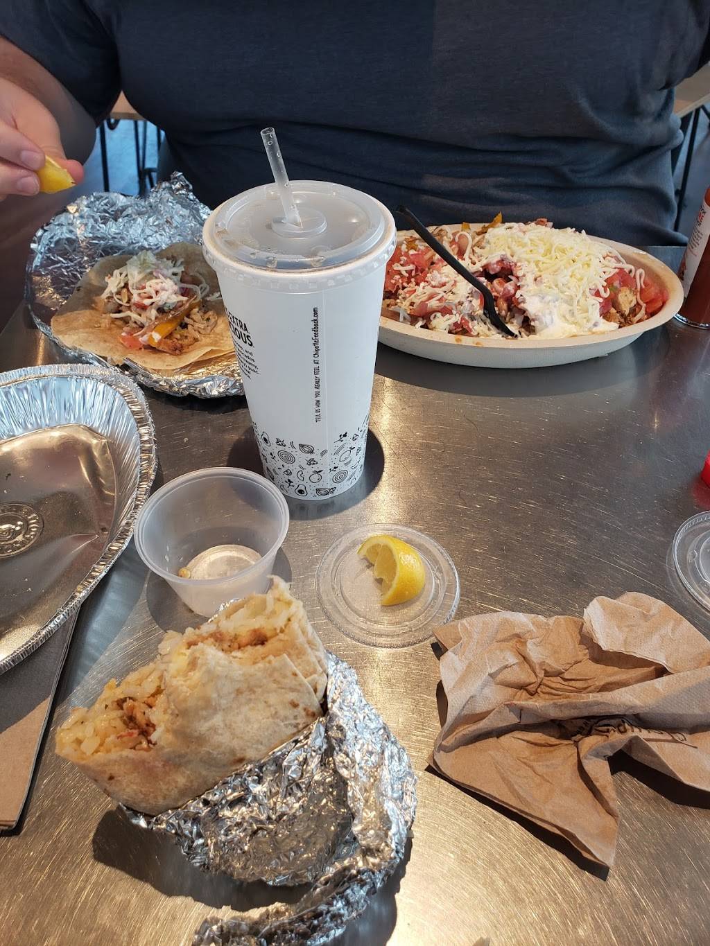 Chipotle Mexican Grill | restaurant | 2905 Richmond Rd, Lexington, KY 40509, USA | 8592681142 OR +1 859-268-1142