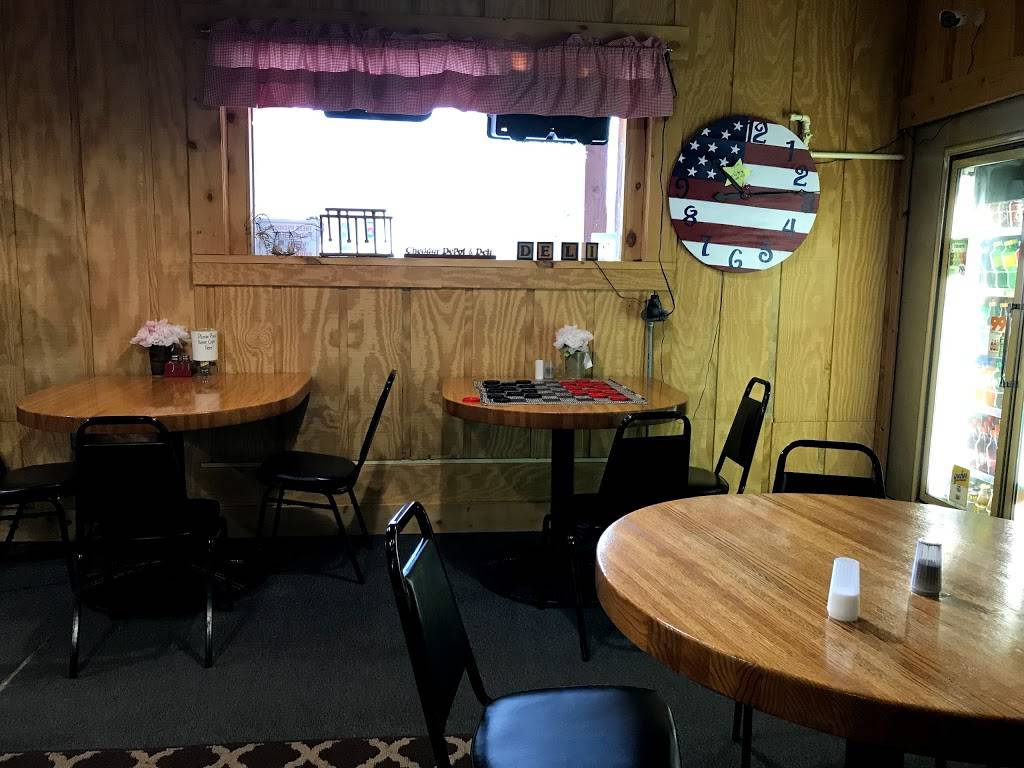 Cheddar Depot | restaurant | 800 N Main St #1831, Salem, IN 47167, USA | 8128832389 OR +1 812-883-2389