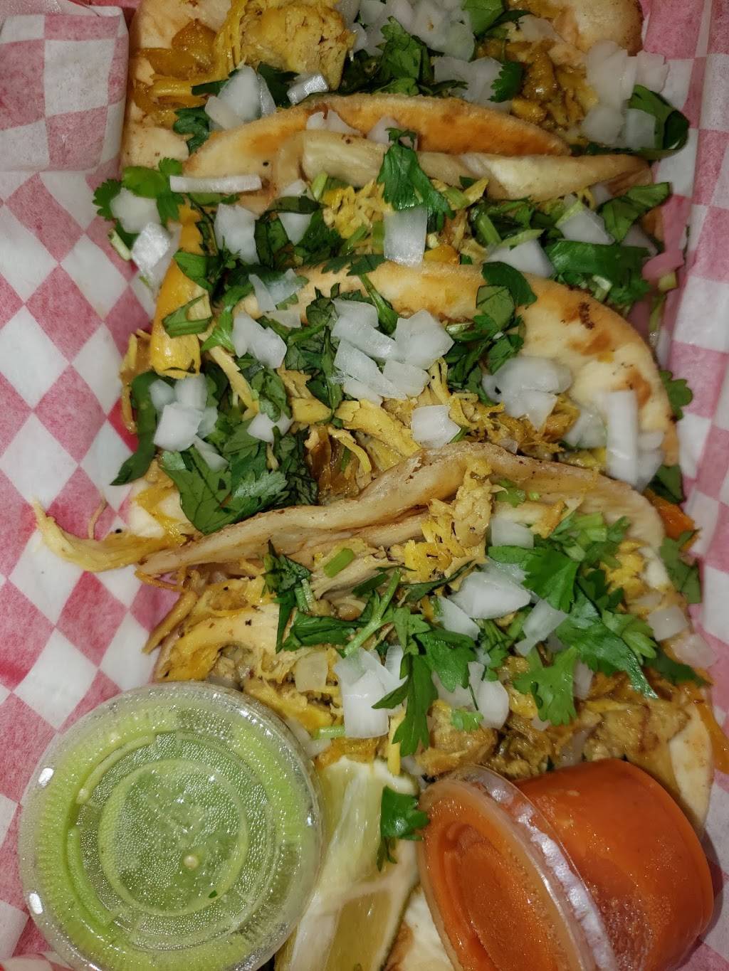 Valentinas Kitchen | restaurant | 7150 Hwy 72 W, Madison, AL 35758, USA | 2564682079 OR +1 256-468-2079