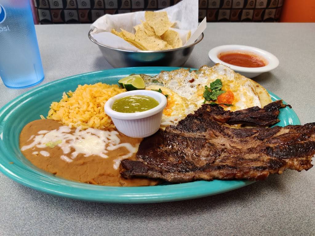 El Saguaro Mexican Grill | restaurant | 824 N Ridgeview Rd, Olathe, KS 66061, USA | 9138392732 OR +1 913-839-2732
