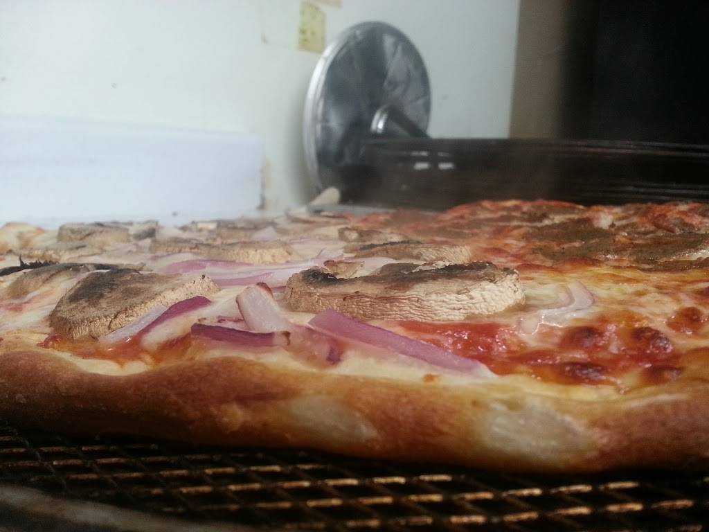 Steves Pizza & Deli | restaurant | 616 NY-28, Kingston, NY 12401, USA | 8453404219 OR +1 845-340-4219