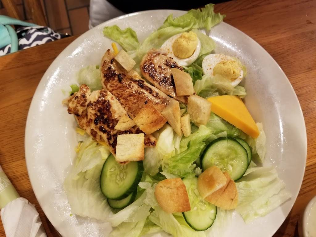 Cracker Barrel Old Country Store | restaurant | 544 N Belair Rd, Evans, GA 30809, USA | 7062283018 OR +1 706-228-3018