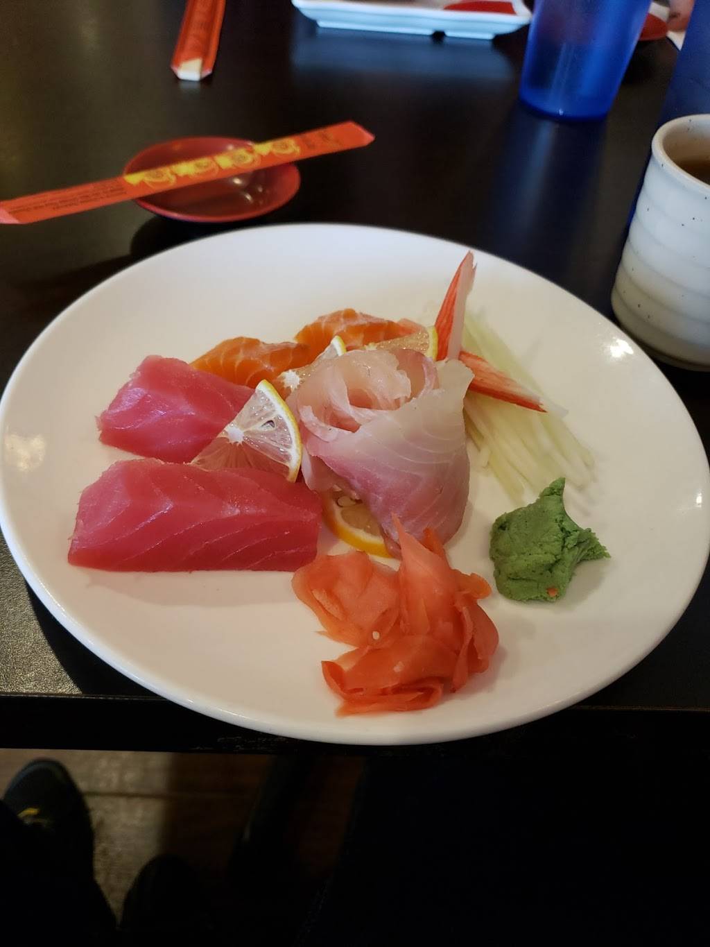 Asia Cafe | restaurant | 2725 IL-26 B, Freeport, IL 61032, USA | 8152351588 OR +1 815-235-1588