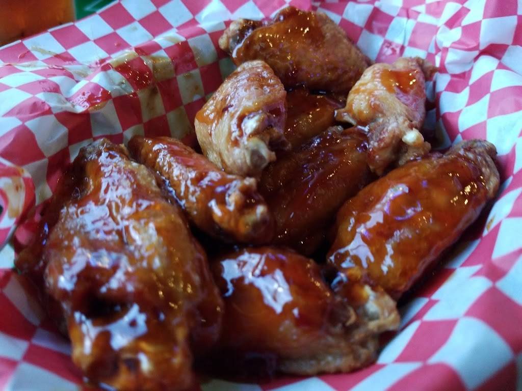 Shamrocks Ale House | restaurant | 7805 Temple Terrace Hwy, Temple Terrace, FL 33637, USA | 8139884908 OR +1 813-988-4908