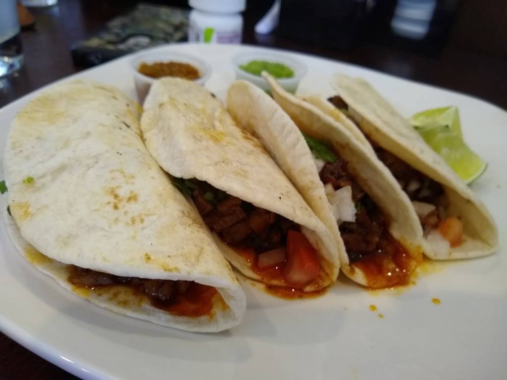 Di-An-Gi Pho-Burgers-Tacos | restaurant | 2115 E Belt Line Rd, Richardson, TX 75081, USA | 2142727377 OR +1 214-272-7377