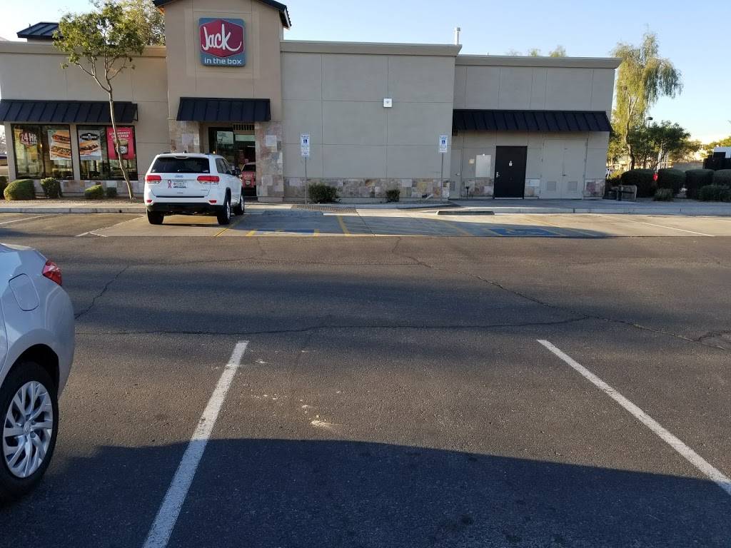Jack in the Box | restaurant | 520 N Estrella Pkwy, Goodyear, AZ 85338, USA | 6239255521 OR +1 623-925-5521