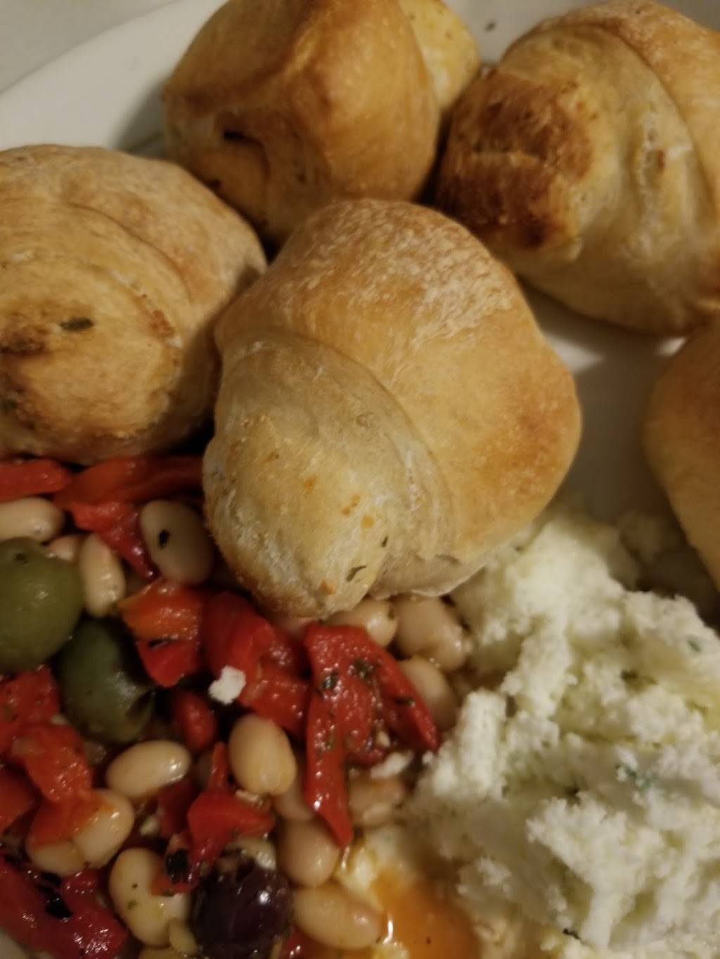 J. Dominicks Trattoria | restaurant | 779 Dutchess Turnpike, Poughkeepsie, NY 12603, USA | 8454869400 OR +1 845-486-9400