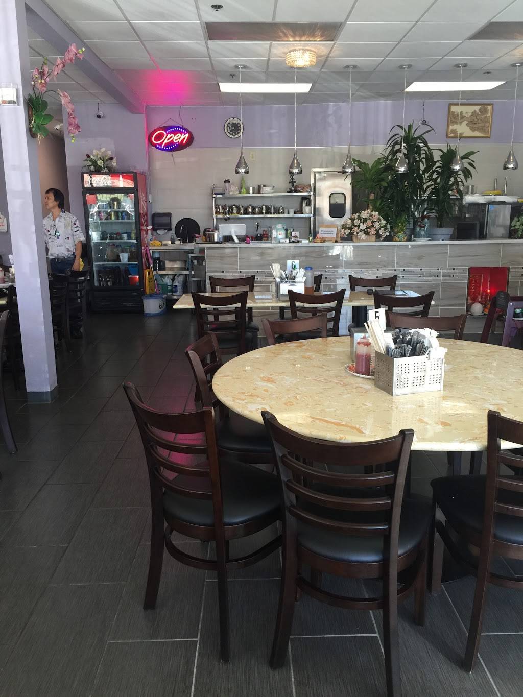 Dat Thanh Restaurant | restaurant | 5035 Fruitridge Rd, Sacramento, CA 95820, USA | 9167585775 OR +1 916-758-5775