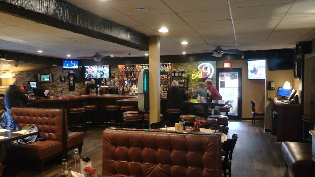 Hersheys Restaurant | restaurant | 17030 Oakmont Ave, Gaithersburg, MD 20877, USA | 3019489893 OR +1 301-948-9893