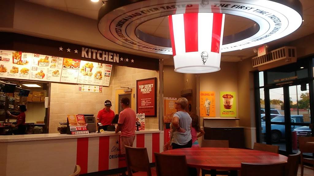 KFC | restaurant | 642 W Olive Ave, Porterville, CA 93257, USA | 5597842288 OR +1 559-784-2288