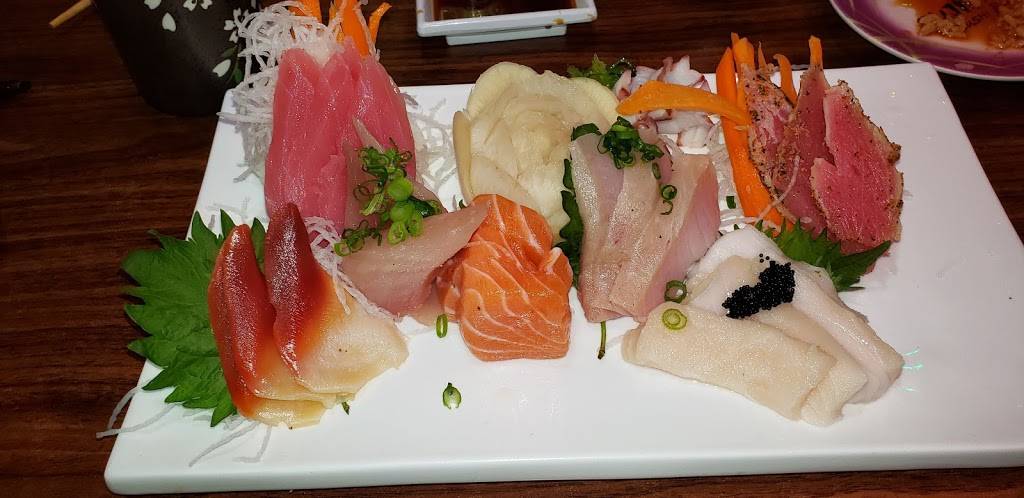 Fujiyama Sushi Bar | restaurant | 10308 SE Washington St, Portland, OR 97216, USA | 5037649044 OR +1 503-764-9044