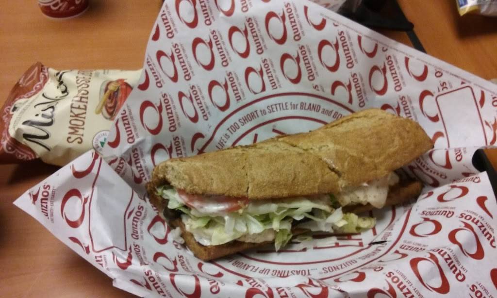 Quiznos | restaurant | 2701 W Lawrence Ave, Springfield, IL 62704, USA | 2177877304 OR +1 217-787-7304
