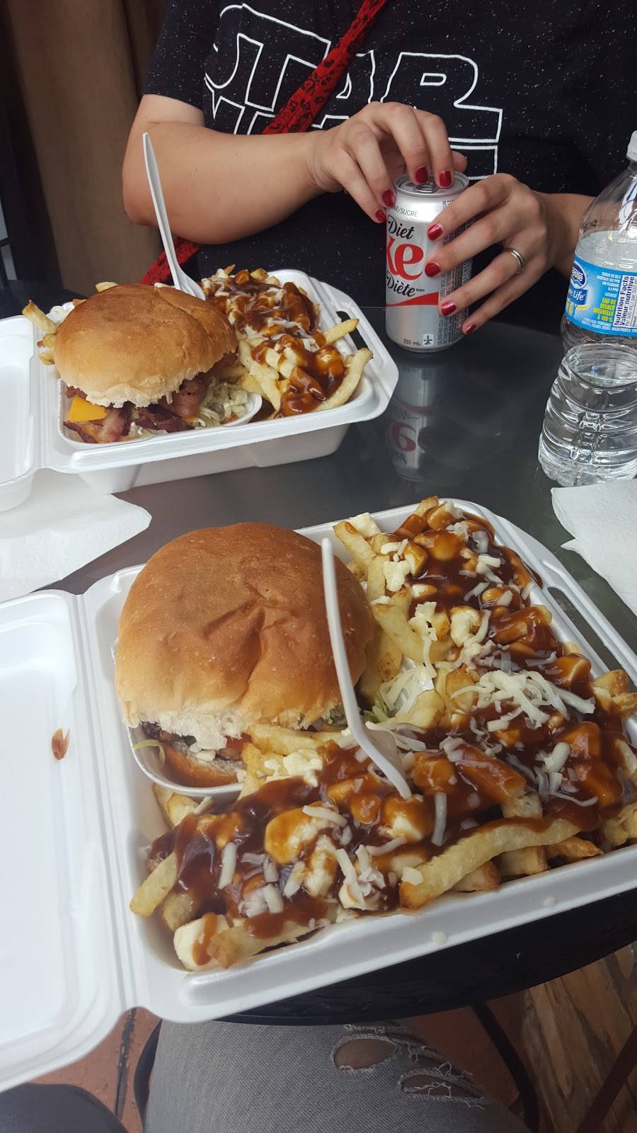 MAYMOS FRY | restaurant | 420 Elizabeth St, London, ON N5W 3R7, Canada | 5194940079 OR +1 519-494-0079