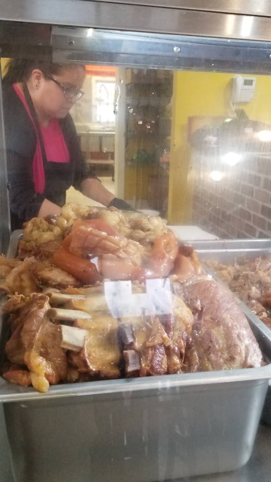 Carnitas estilo Michoacan | restaurant | 627 W Jefferson St, Joliet, IL 60435, USA | 7793795007 OR +1 779-379-5007