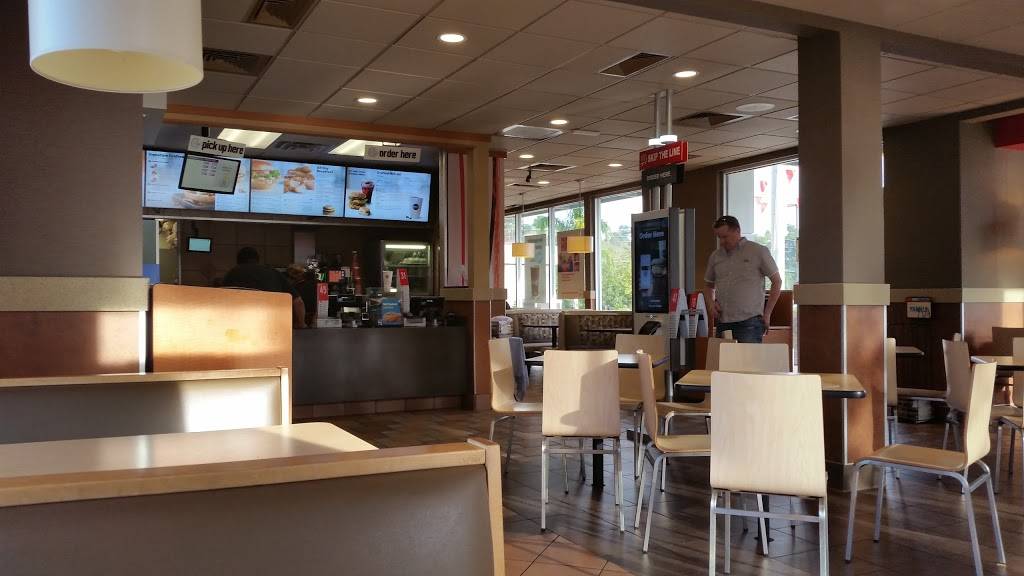 McDonalds | restaurant | 9871 Aero Dr, San Diego, CA 92123, USA | 8582785506 OR +1 858-278-5506