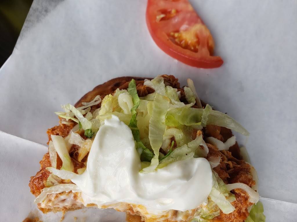 Taquería Aurora | restaurant | 645 N Elmwood Dr, Aurora, IL 60506, USA | 6302993036 OR +1 630-299-3036