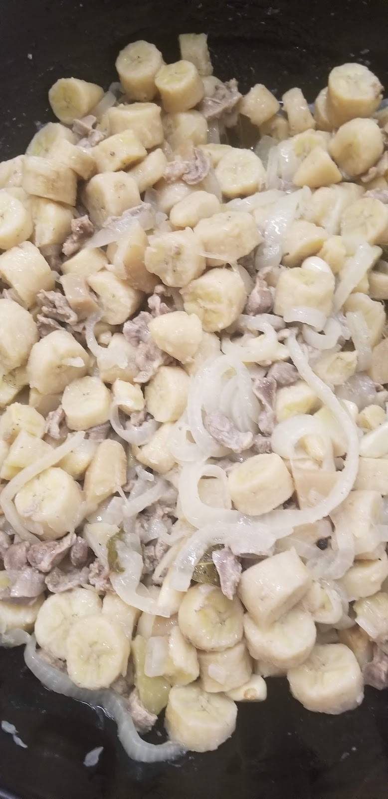 La Borincana | restaurant | 1820 South 13th Street, Milwaukee, WI 53204, USA | 4146720200 OR +1 414-672-0200