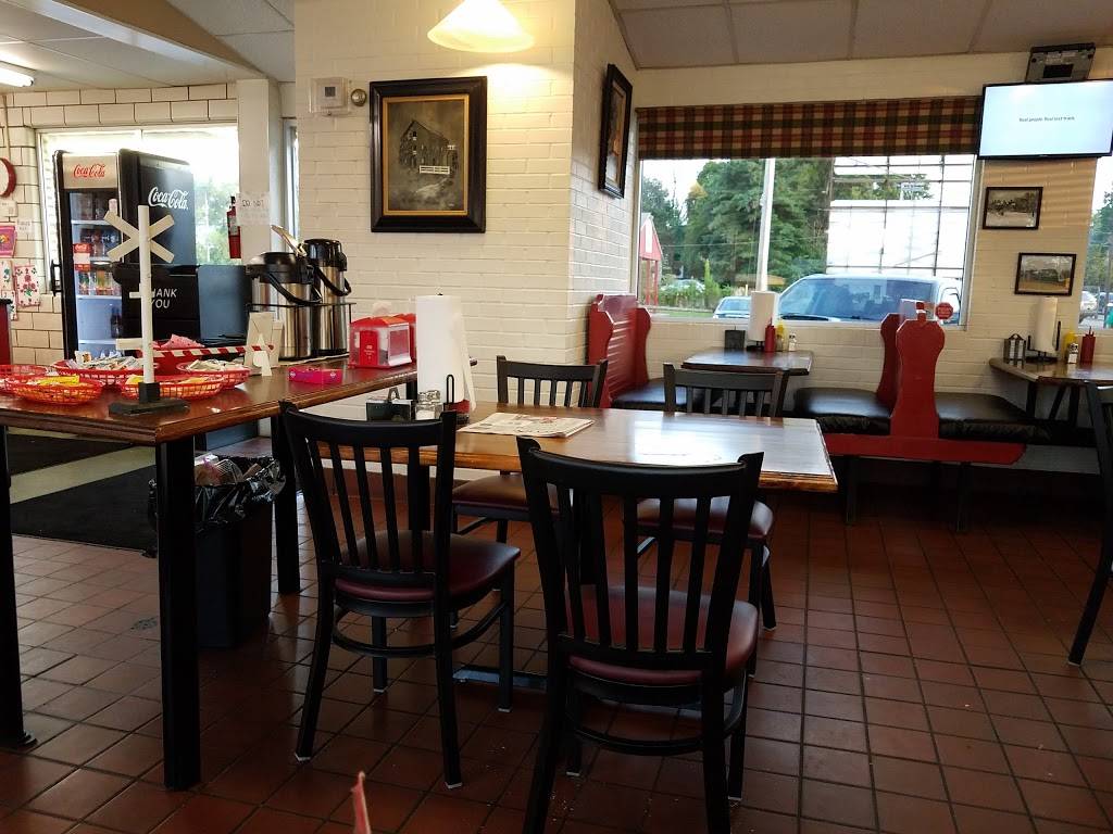 Burger Hut | restaurant | 745 N Union Ave, Alliance, OH 44601, USA | 3308234099 OR +1 330-823-4099