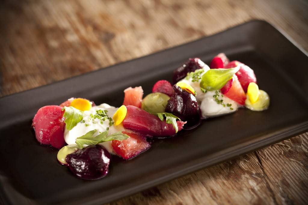 The Pony Room | restaurant | 5921 Valencia Cir, Rancho Santa Fe, CA 92067, USA | 8587596246 OR +1 858-759-6246