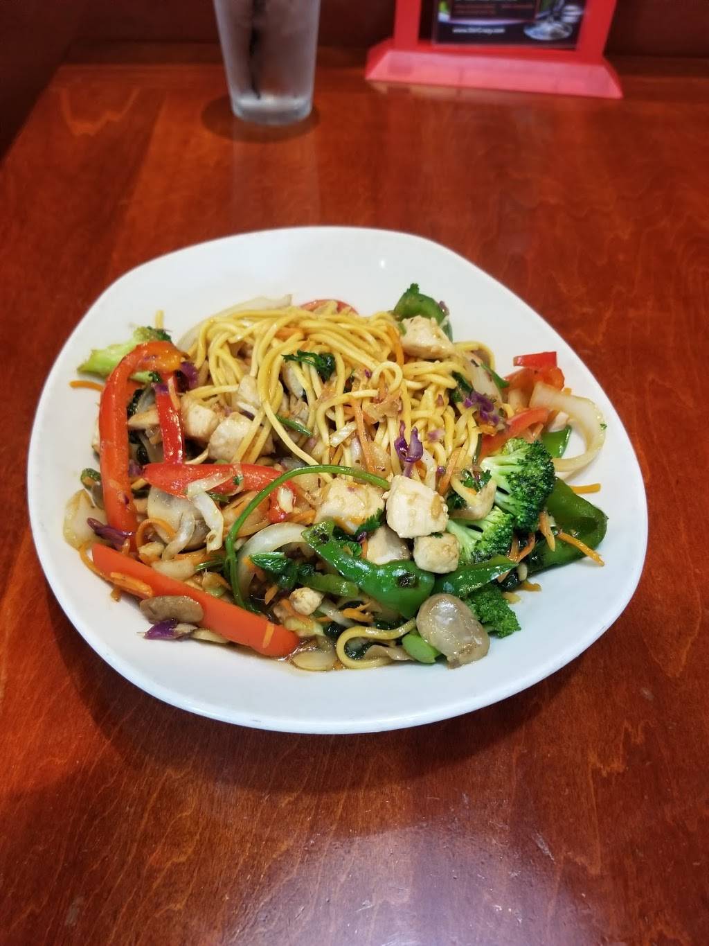Stir Crazy Fresh Asian Grill | restaurant | 23106 Fashion Dr, Estero, FL 33928, USA | 2394986430 OR +1 239-498-6430