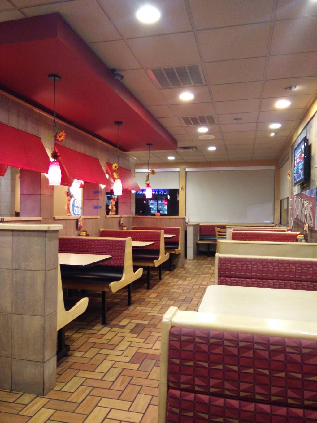 Dairy Queen Grill & Chill | restaurant | 700 Highlander Point Dr, Floyds Knobs, IN 47119, USA | 8129239551 OR +1 812-923-9551