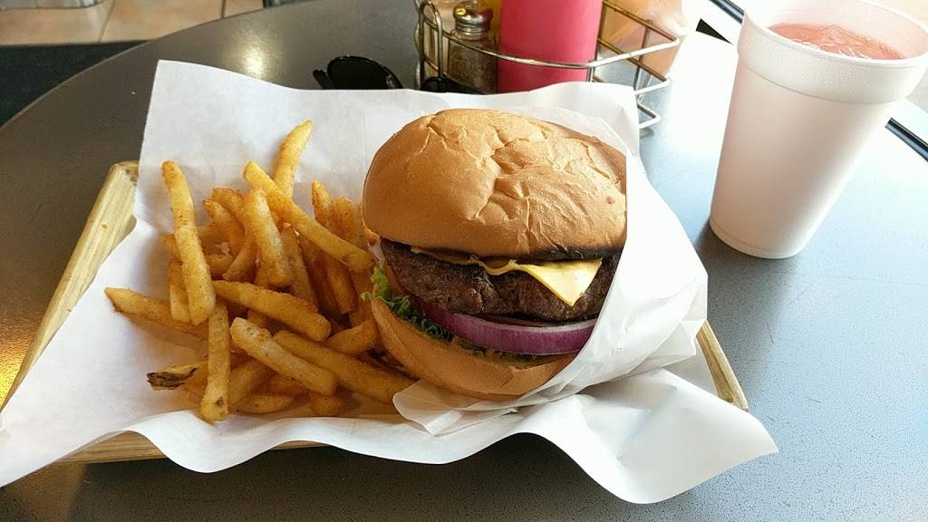 Burger Bueno | restaurant | 13021 Coit Rd, Dallas, TX 75240, USA | 9723873400 OR +1 972-387-3400