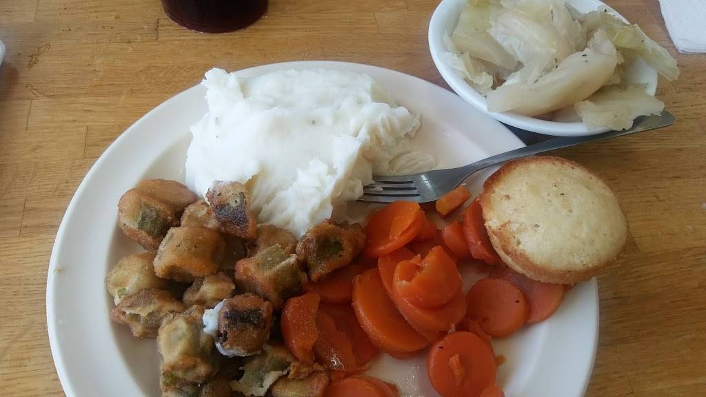 J&J Cafeteria | cafe | 1303 4th Ave, Conway, SC 29526, USA | 8432486281 OR +1 843-248-6281