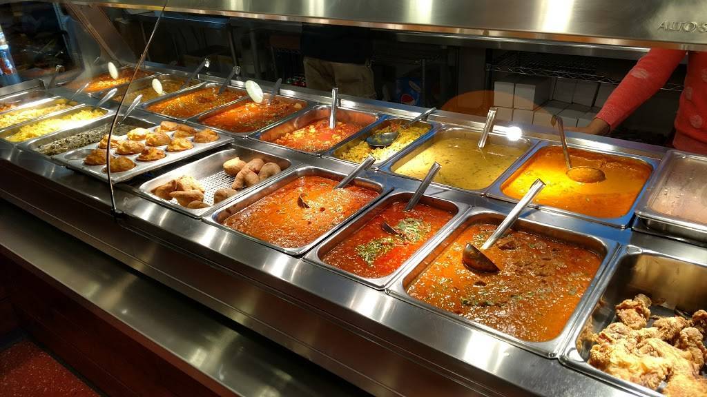 Rajun Cajun | restaurant | 5, 4567, 1459 E 53rd St, Chicago, IL 60615, USA | 7739551145 OR +1 773-955-1145