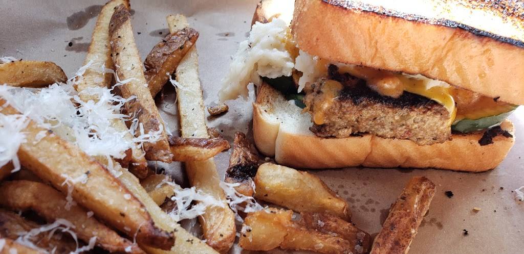 Eastside Kitchenette | restaurant | 2119, I-35, San Antonio, TX 78208, USA | 2105072568 OR +1 210-507-2568